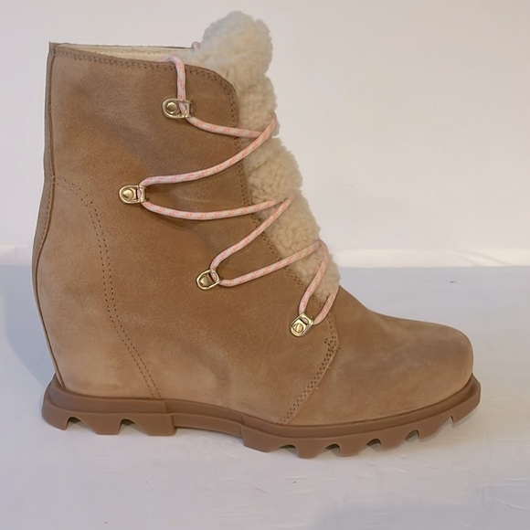 SOREL $250 Joan Arctic Shearling Nubuck Leather Wedge III Booties Size 10.5 NEW - Picture 7 of 12